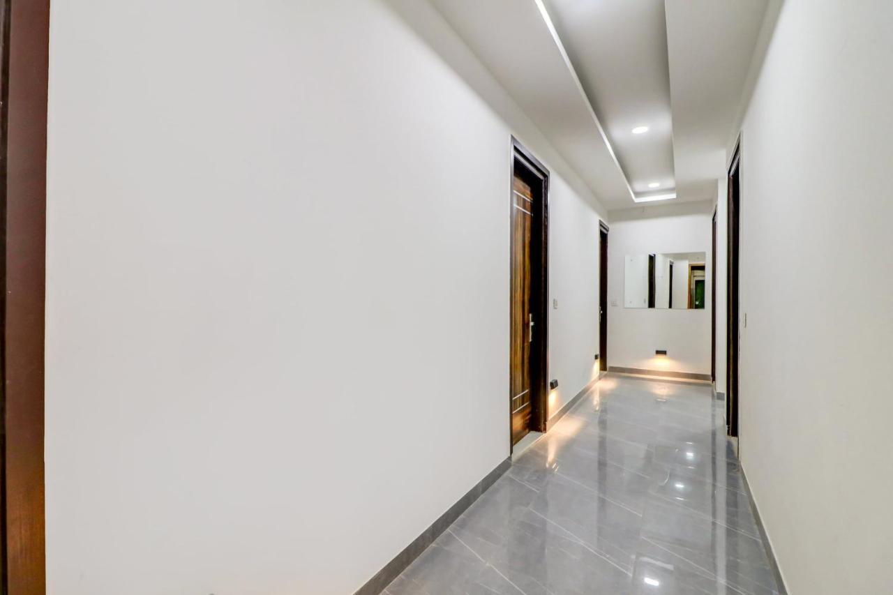 Oyo Flagship 80318 Hotel Sai Plaza Near Indira Gandhi International Airport Nova Deli Exterior foto