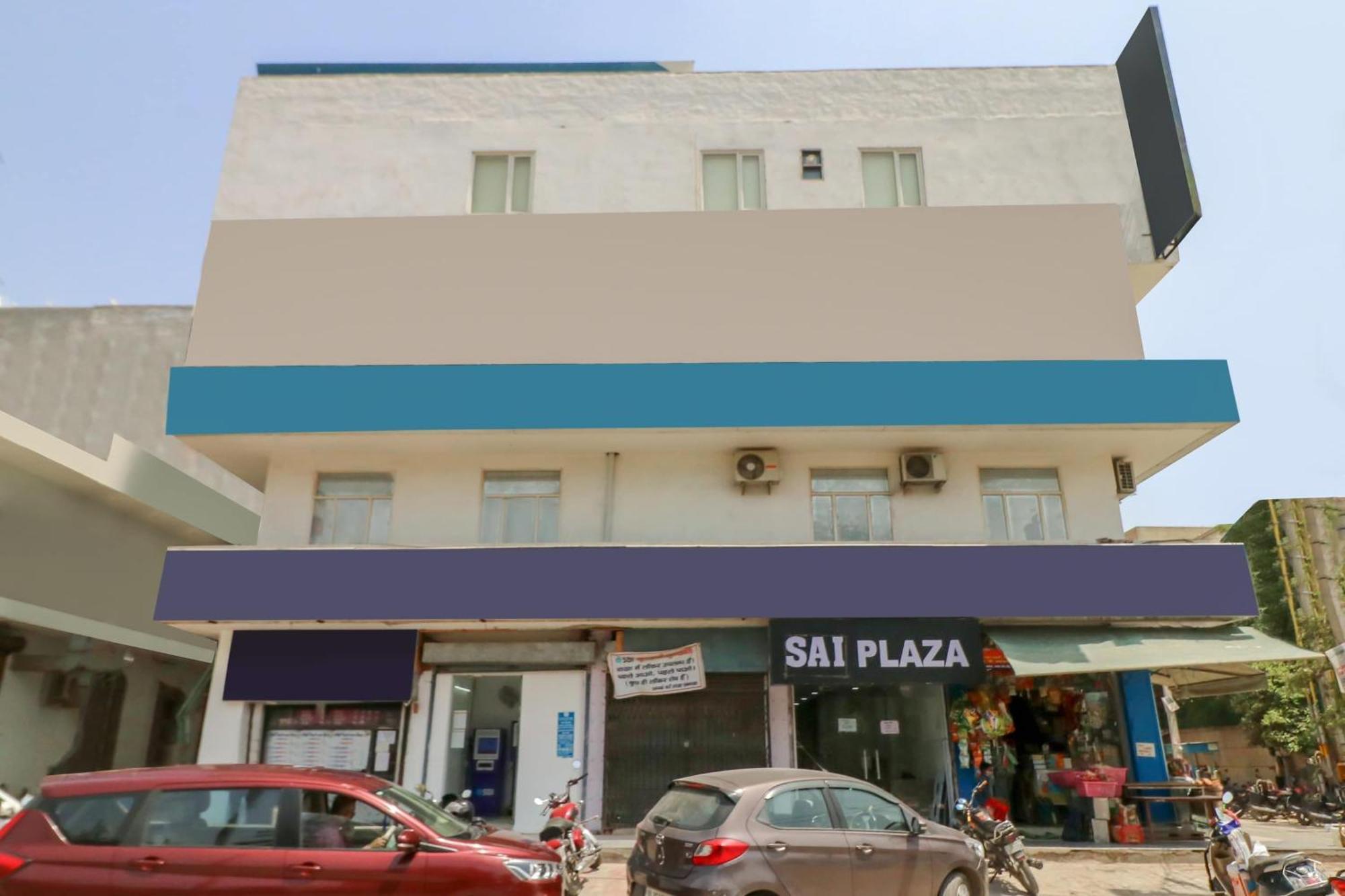 Oyo Flagship 80318 Hotel Sai Plaza Near Indira Gandhi International Airport Nova Deli Exterior foto